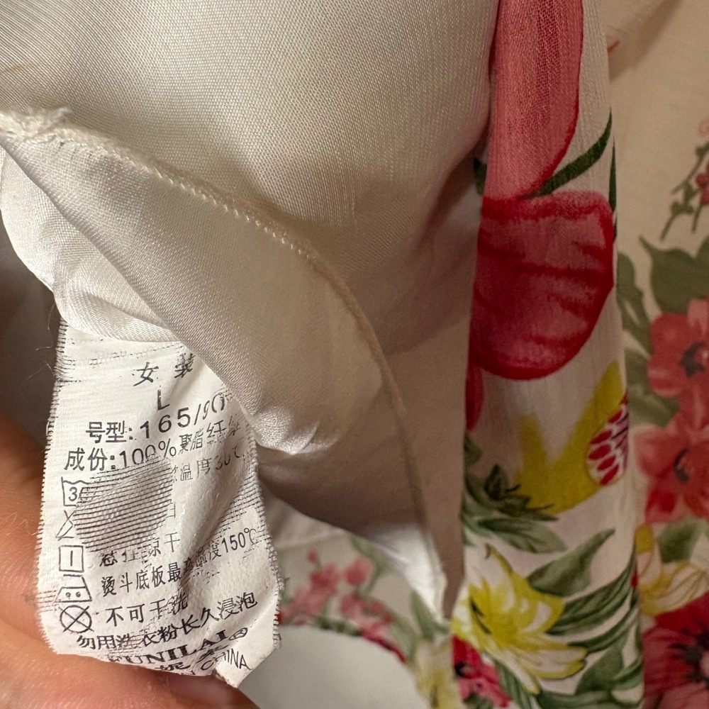 Vintage Floral Butterfly Midi‎ Skirt White Red Smocked Back Waist Size L - Picture 8 of 8